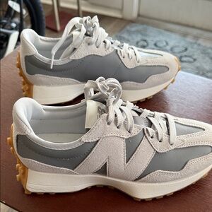 New Balance Women's Gray (dark & light) Retro Runner Sneakers